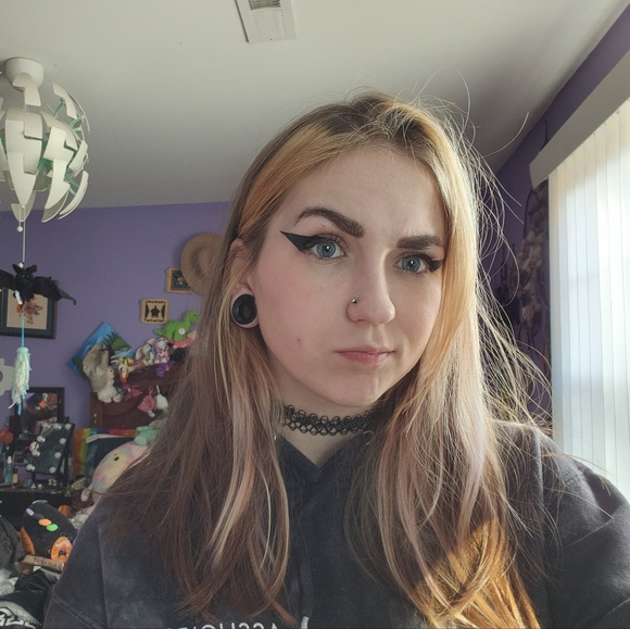 Meet the posher - Picture 2 of 9